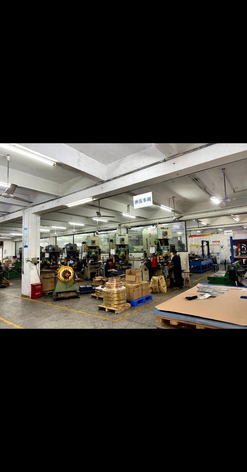 不锈钢制品定制:走进现代工业的美学与功能盛宴